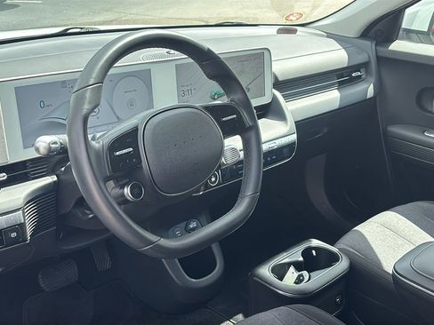 Used 2024 Hyundai Ioniq 5 SE RWD image 23