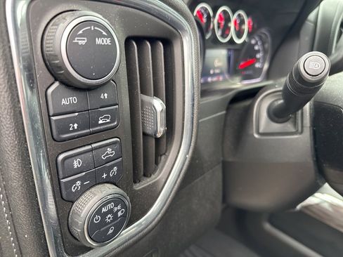 Used 2020 Chevrolet Silverado 1500 LTZ w/ LTZ Premium Package image 11