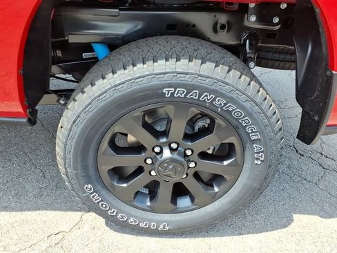 New 2026 RAM 2500 Big Horn AWD/4WD image 4