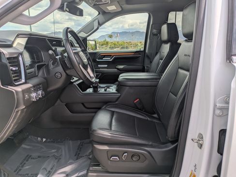 Used 2023 GMC Sierra 1500 Denali AWD/4WD image 13