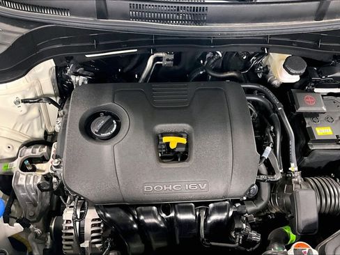 Used 2025 Kia Soul LX image 40