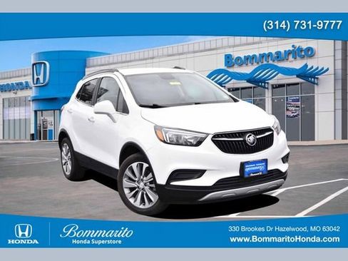Used 2020 Buick Encore Preferred image 1