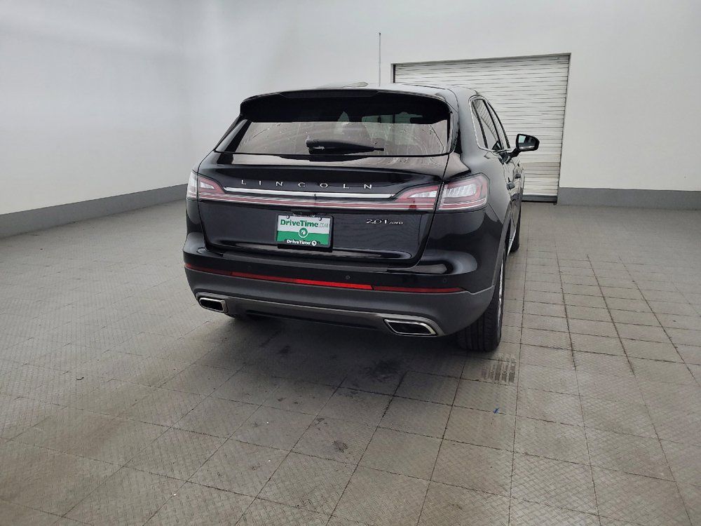 Used 2019 Lincoln Nautilus Premier AWD/4WD image 7