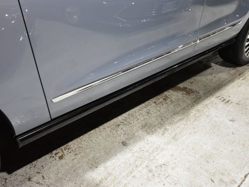 Used 2018 Lincoln Navigator Black Label w/ Cargo Package image 11