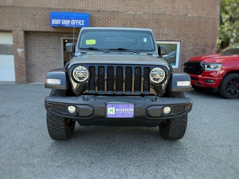Used 2022 Jeep Wrangler Sport AWD/4WD image 2