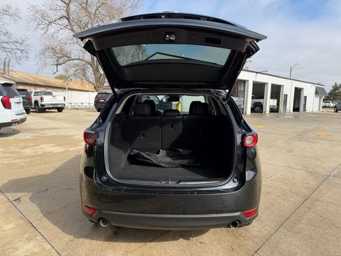 Used 2019 MAZDA CX-5 Touring image 33