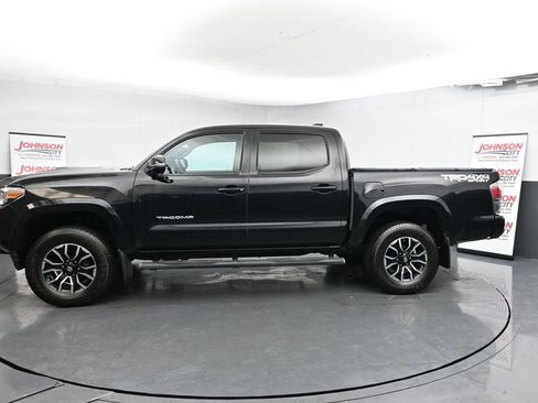 Used 2020 Toyota Tacoma TRD Sport image 5