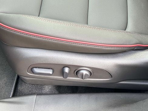 New 2026 Chevrolet TrailBlazer RS w/ Convenience Package image 18