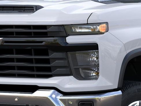 New 2026 Chevrolet Silverado 2500 W/T w/ WT/CX Safety Package AWD/4WD image 11