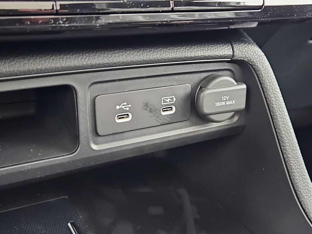 New 2026 Honda Pilot Black Edition image 13