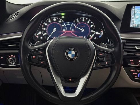 Used 2017 BMW 540i xDrive AWD/4WD image 30