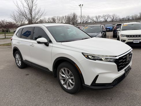 Used 2023 Honda CR-V EX-L image 3