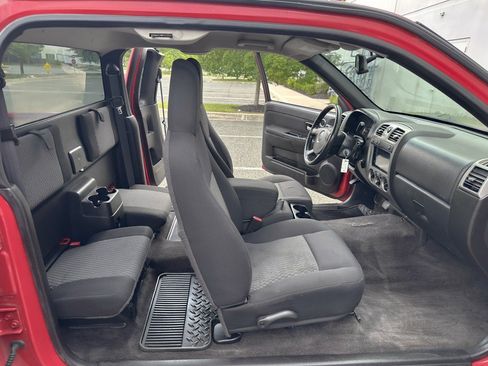 Used 2010 GMC Canyon SLE AWD/4WD image 24