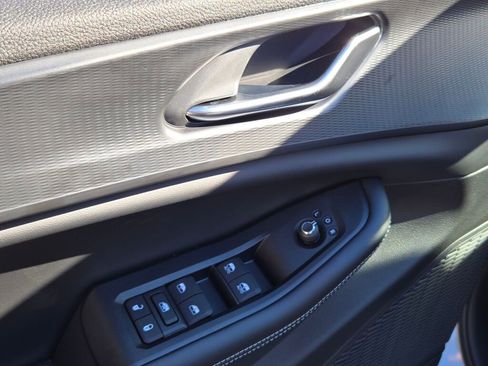 New 2025 Jeep Grand Cherokee Laredo X image 22