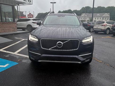 Used 2019 Volvo XC90 T6 Momentum w/ Protection Package Premier AWD/4WD image 2