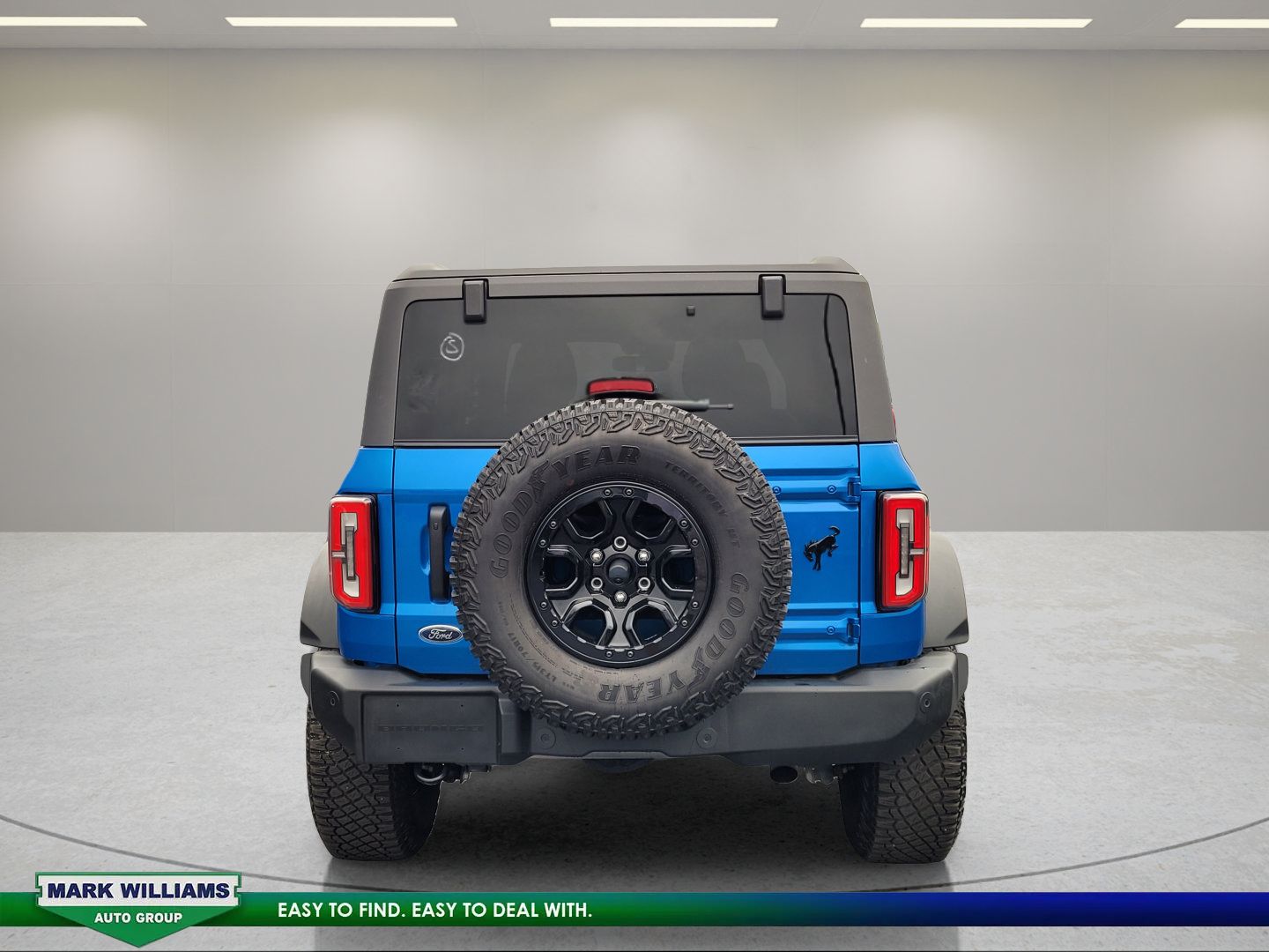 Used 2023 Ford Bronco Wildtrak AWD/4WD image 5