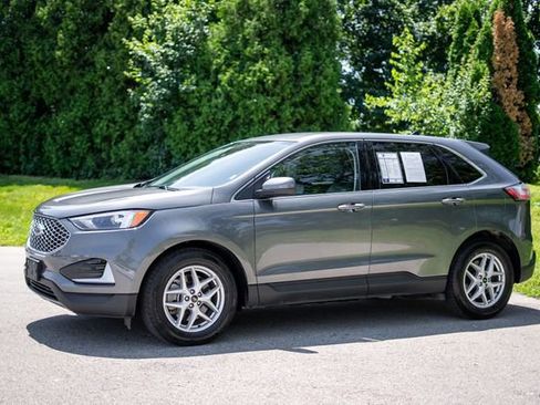 Used 2024 Ford Edge SEL AWD/4WD image 8