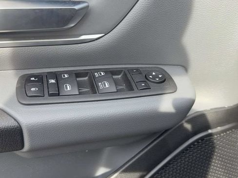 Used 2022 RAM 1500 Big Horn AWD/4WD image 15