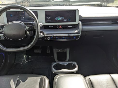Used 2023 Hyundai Ioniq 5 SEL image 17