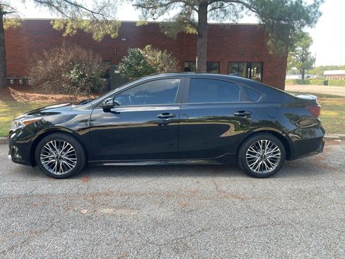 Used 2023 Kia Forte GT-Line image 2