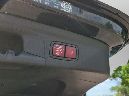 Certified 2024 Mercedes-Benz GLE 350 4MATIC image 34