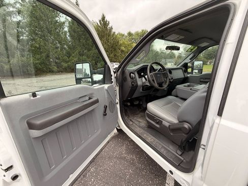 Used 2013 Ford F350 XL RWD image 11