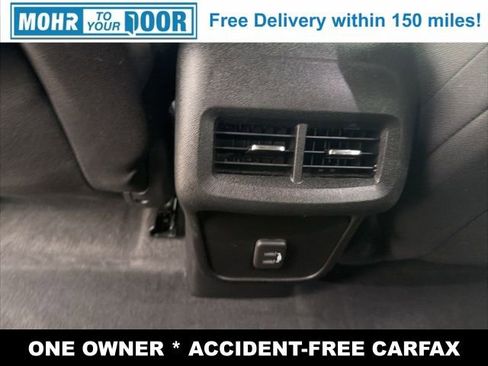 Used 2020 Chevrolet Equinox LT image 33