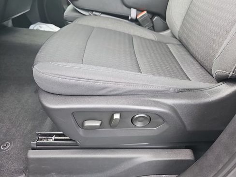 Used 2023 Chevrolet Silverado 1500 Custom RWD image 16