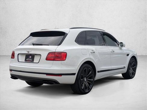 Used 2020 Bentley Bentayga image 5