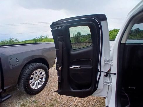 Used 2021 Chevrolet Colorado LT w/ Fleet Safety Package RWD image 20
