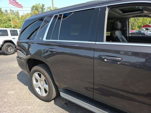 Used 2017 Chevrolet Tahoe LT w/ Luxury Package image 34