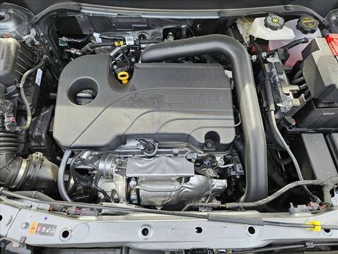 New 2026 GMC Terrain Denali w/ LPO, Floor Liner Package image 17