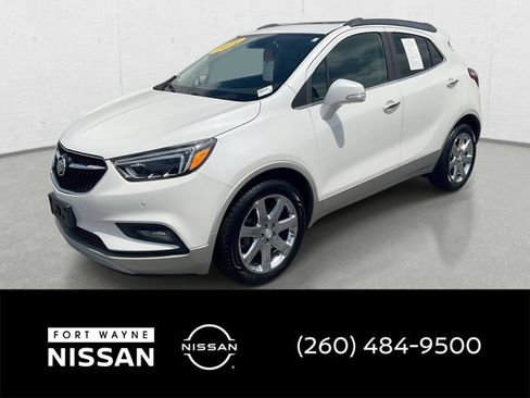 Used 2019 Buick Encore Essence w/ Experience Buick Package FWD image 1