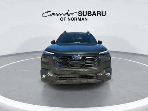 Used 2026 Subaru Outback Touring XT AWD/4WD image 2