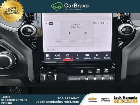 Used 2024 RAM 2500 Big Horn w/ Night Edition AWD/4WD image 14