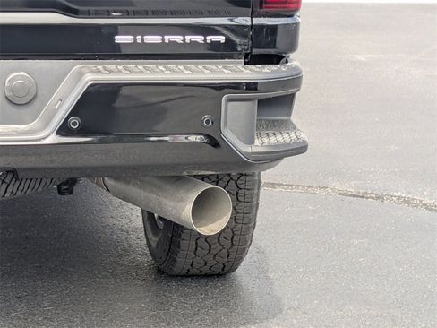 New 2025 GMC Sierra 2500 Denali w/ Denali Reserve Package image 28