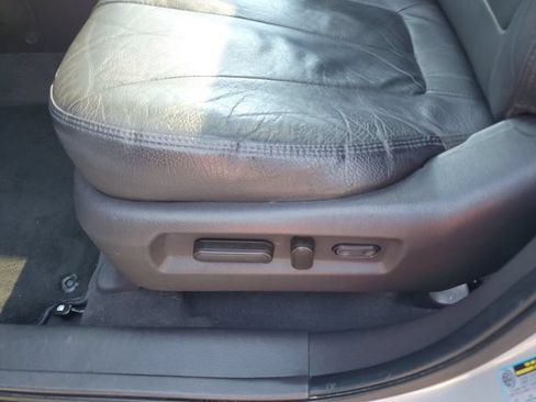Used 2010 Hyundai Santa Fe Limited AWD/4WD image 25