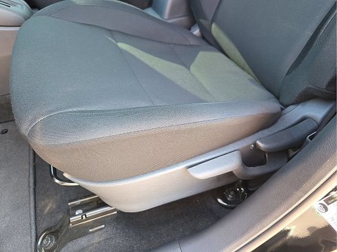 Used 2025 Nissan Kicks Play S FWD image 14