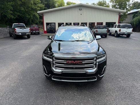 Used 2023 GMC Acadia SLT w/ Technology Package FWD image 8