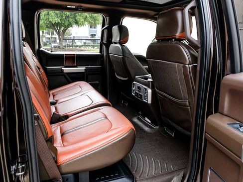 Used 2018 Ford F250 King Ranch w/ King Ranch Ultimate Package AWD/4WD image 35