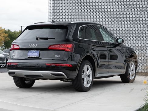 Used 2018 Audi Q5 2.0T Premium Plus w/ Premium Plus Package image 19