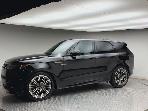New 2026 Land Rover Range Rover Sport Dynamic SE image 6