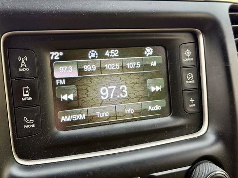 Used 2016 Jeep Grand Cherokee Laredo w/ Quick Order Package 23E image 22