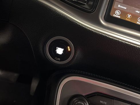 Used 2021 Dodge Challenger R/T image 16