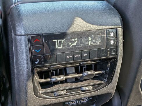 Certified 2021 Jeep Grand Cherokee L Limited image 27