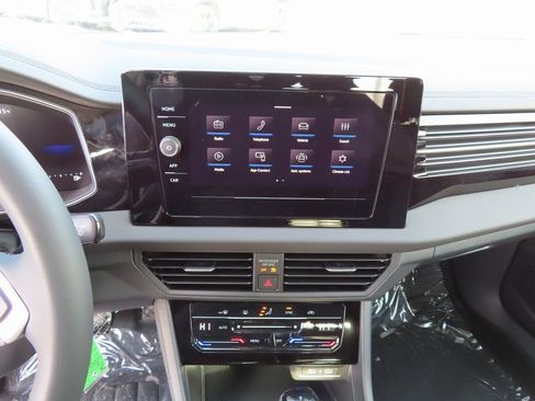 New 2026 Volkswagen Jetta S image 5