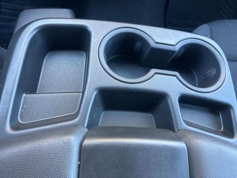 Used 2024 GMC Sierra 1500 SLE image 18