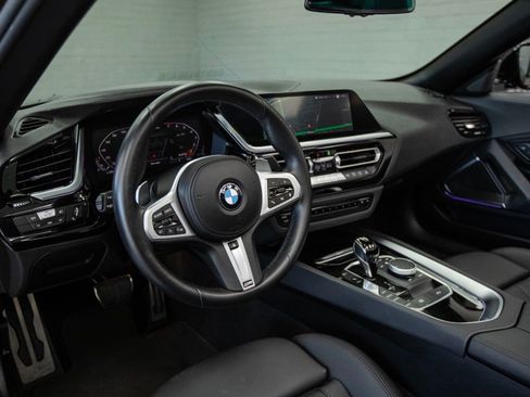 Used 2023 BMW Z4 M40i w/ Driving Assistance Package image 18