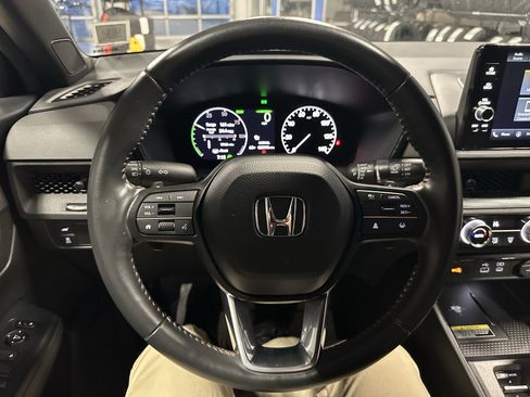 Used 2024 Honda CR-V Sport-L image 9