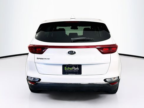 Used 2021 Kia Sportage LX image 7